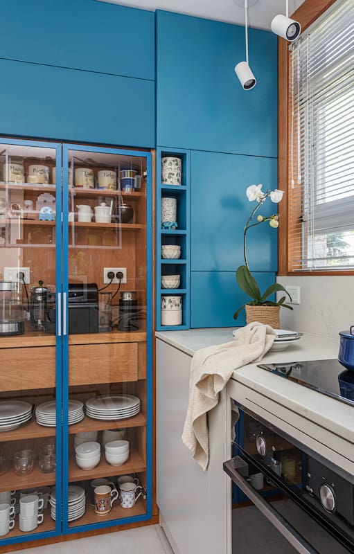 Antes y después: Mirá esta completísima reforma que actualizó una cocina y la integró al living-comedor
