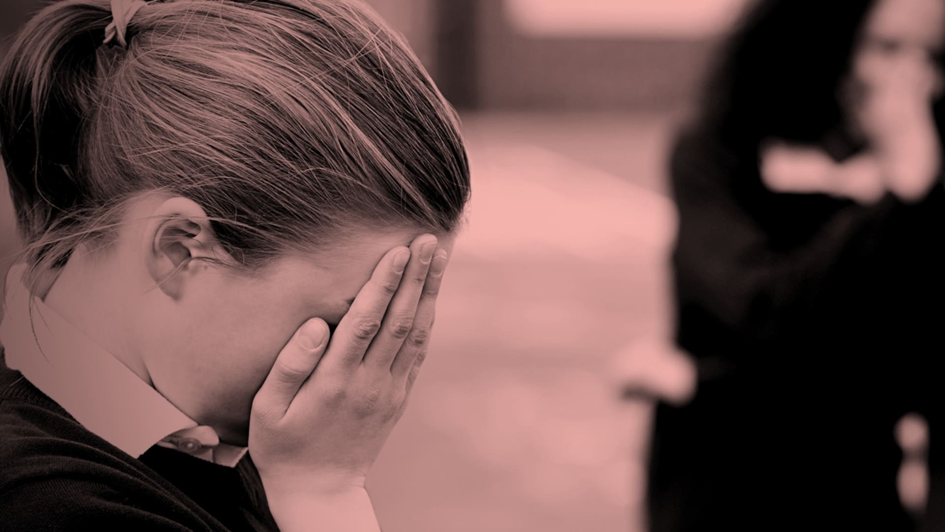 Bullying: Si no era “la esclava” y limpiaba el banco de “la reina” no podía ser parte del grupo