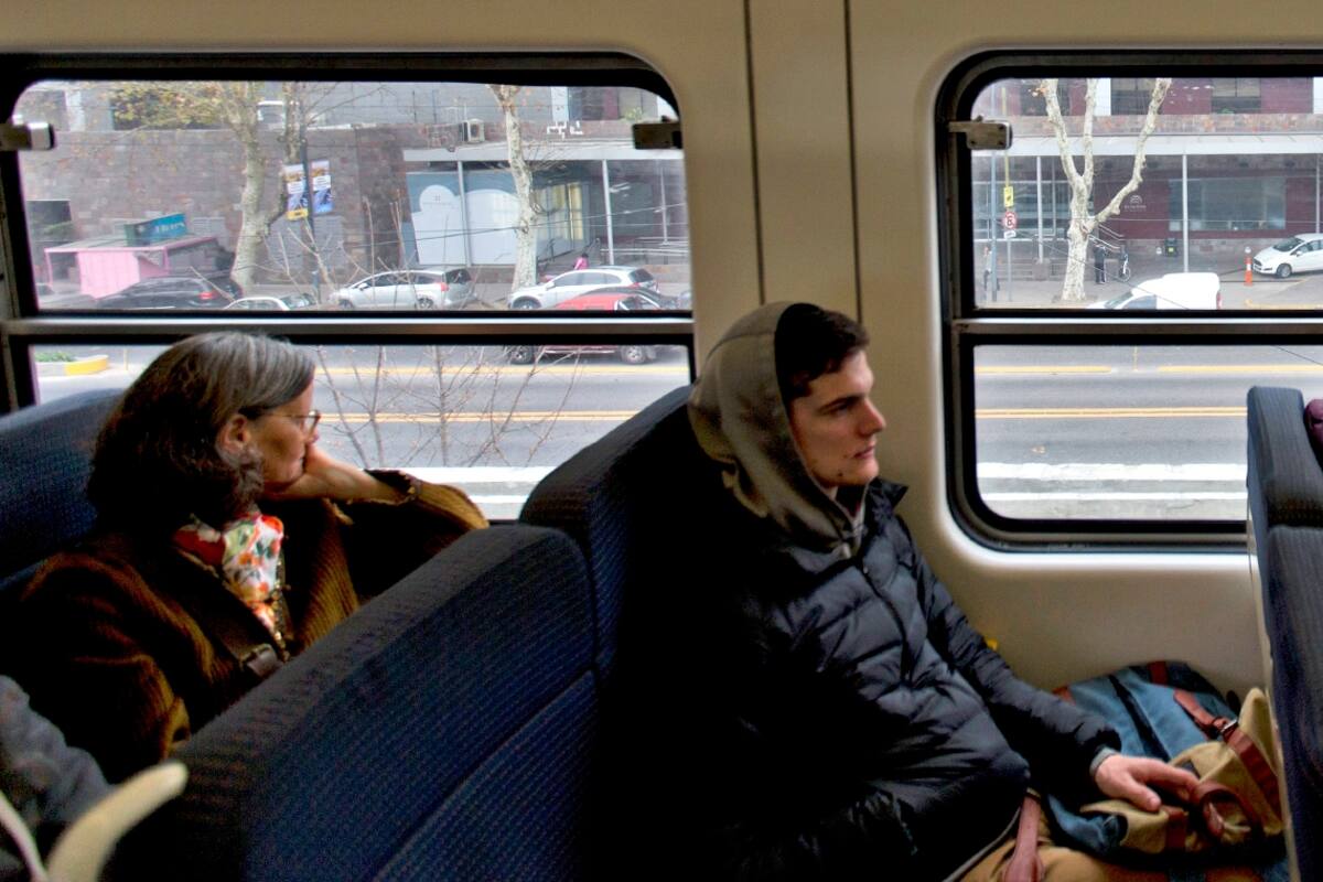 Tren San Martín: los pasajeros, contentos y aliviados con el viaducto