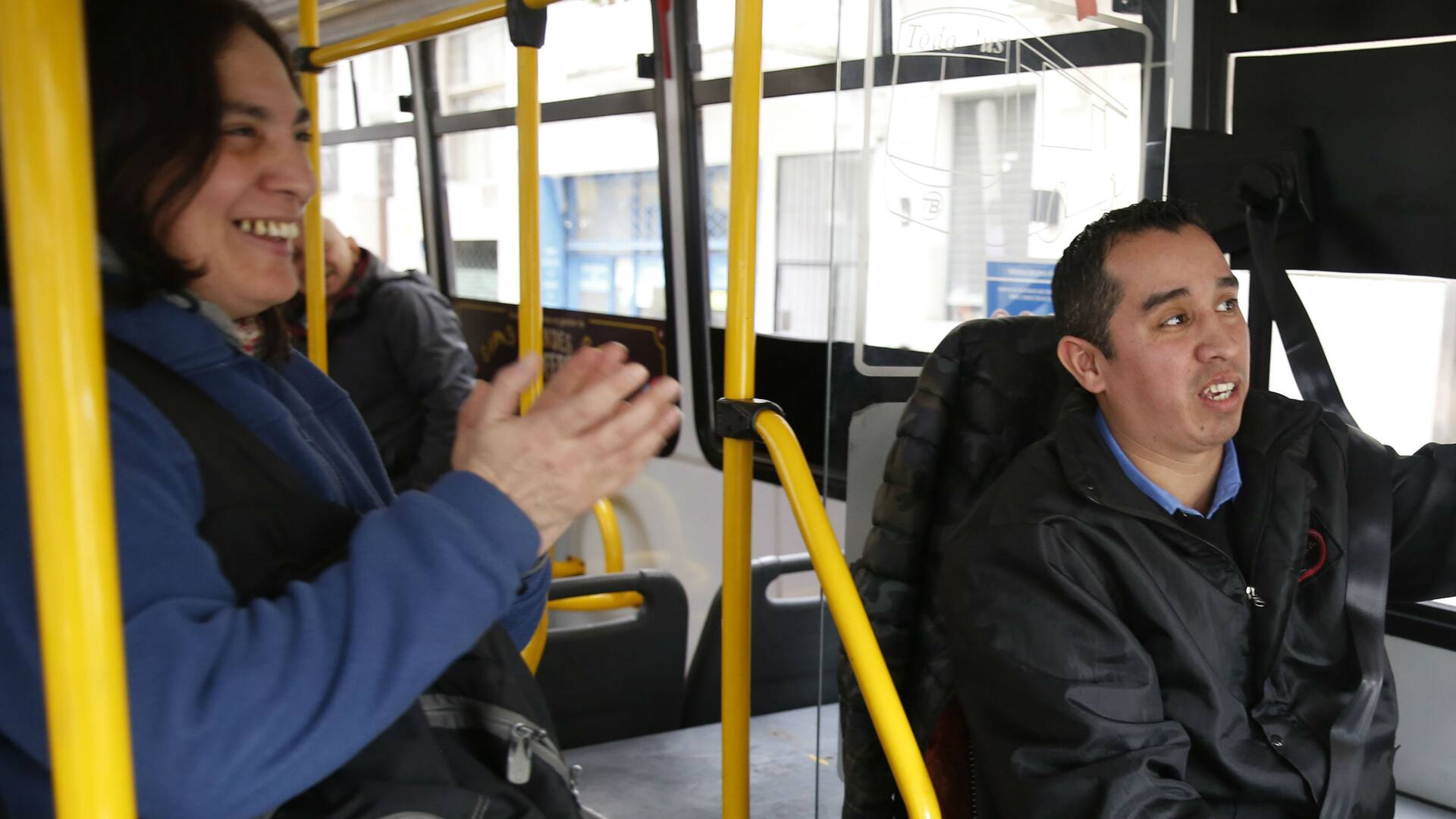 Mauricio Iglesias, el chofer "zen" que se consagró el mejor colectivero de Buenos Aires