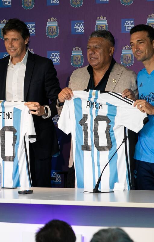 Con Tapia y Scaloni American Express se presentó como nuevo sponsor oficial de la Selección Argentina de fútbol