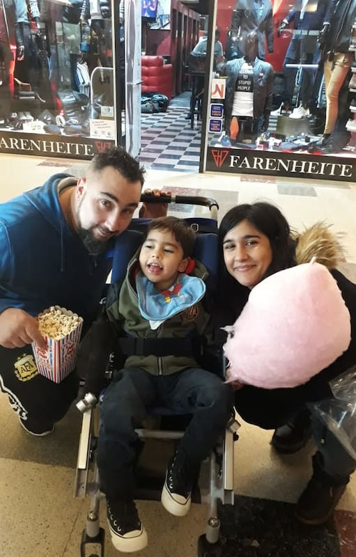El diagnóstico de parálisis de su hijo la dejó en piloto automático, pero ella logró reinventarse
