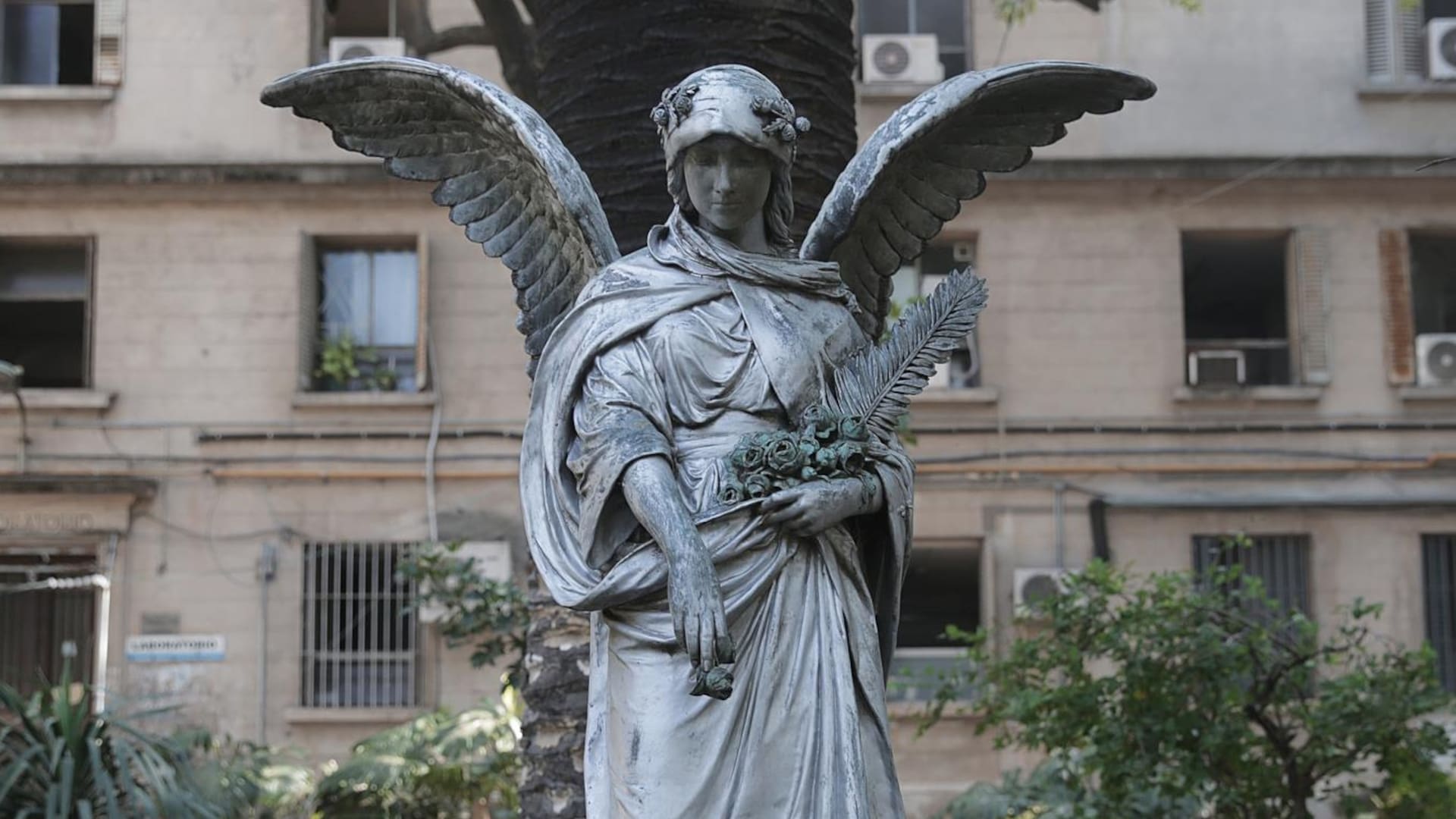 Mitos de Buenos Aires: los fantasmas viven en los túneles del Hospital Rivadavía