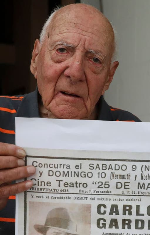 Juan Antonio Bravo. Tiene 92 años y estuvo en el ultimo recital que dio Carlos Gardel en la Argentina