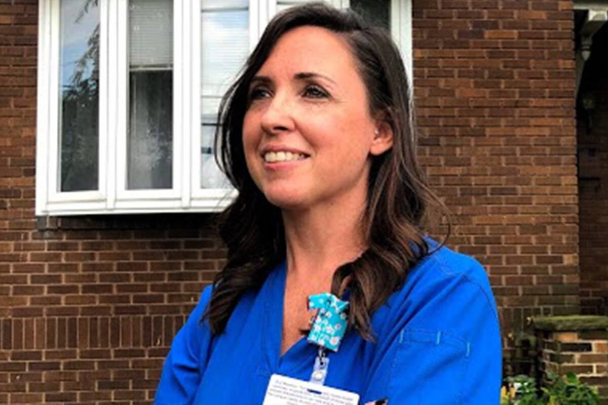 La ruta a la Casa Blanca: en los suburbios de Pittsburgh, una enfermera alienta el voto a Biden