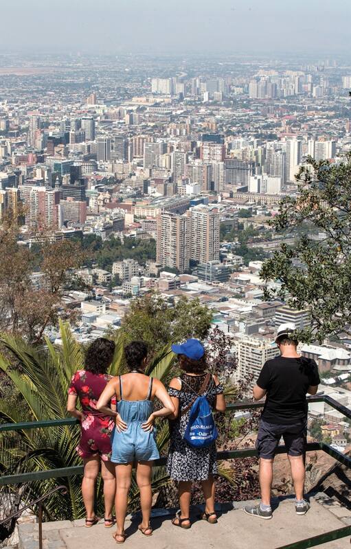 Santiago de Chile: barrio por barrio, clásicos y hallazgos de una ciudad vanguardista