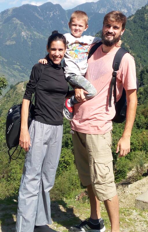 Sanó sus heridas del pasado y junto a su familia adoptó un estilo de vida nómade