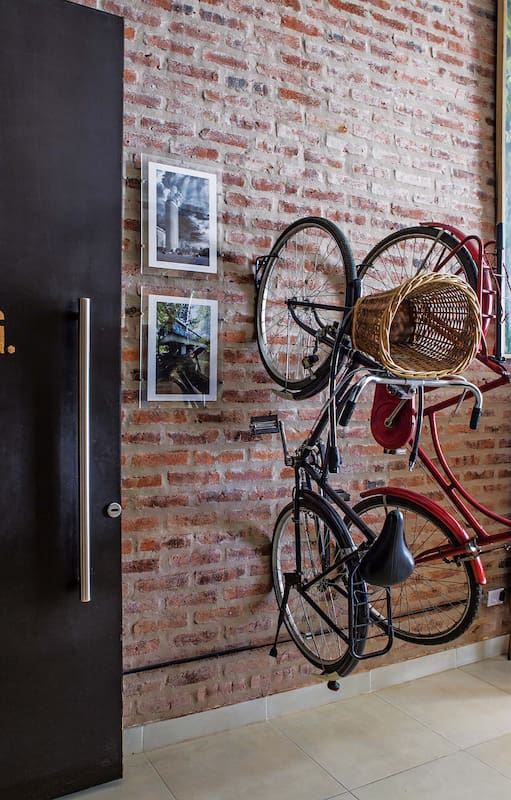 Barracas. Una pareja de arquitectos unió oficio y vida personal en un loft de estilo industrial