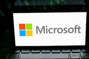 Microsoft restablece sus servicios después de una caída mundial que afectó a plataformas como Teams y Outlook