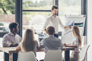 Búhos, lagartijas y dinosaurios: un nuevo ecosistema para el mercado laboral