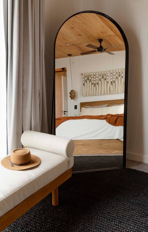 Textiles, colores y luz: todo lo que tu dormitorio necesita para el verano