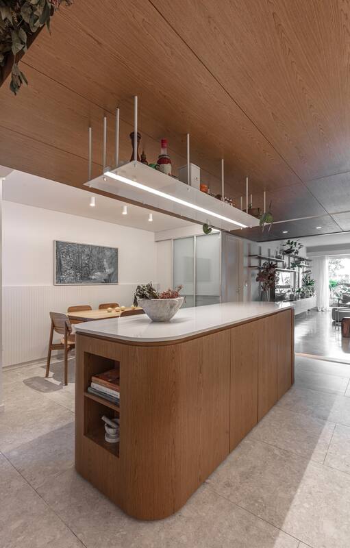 ¡Ahora sí! Querían un mueble nuevo en la cocina y terminaron haciendo una reforma que potenció todos los ambientes