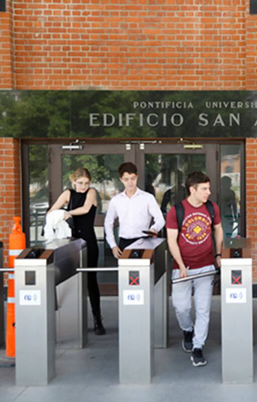 “Me cambió la vida”. Cada año, más alumnos descubren el mundo de las becas universitarias y no resignan las carreras de sus sueños