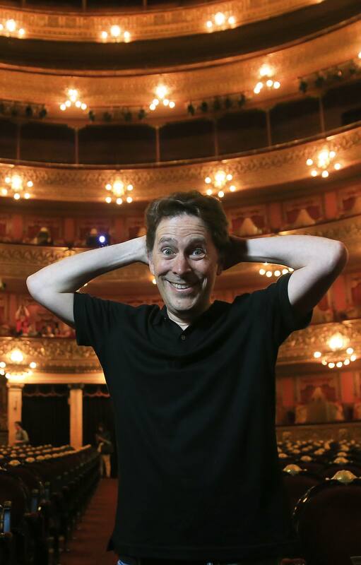 La conquista de las ideas bien presentadas: cómo las charlas TED llegaron al Colón