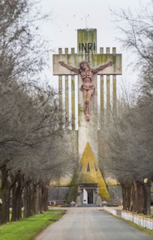 Edificios estrambóticos. Un ambicioso plan de restauración vuelve a dar brillo a la desmesurada obra de Francisco Salamone