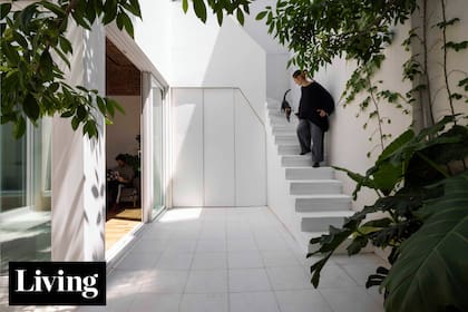 Una arquitecta reformó su PH e hizo de los techos y el patio el centro del proyecto