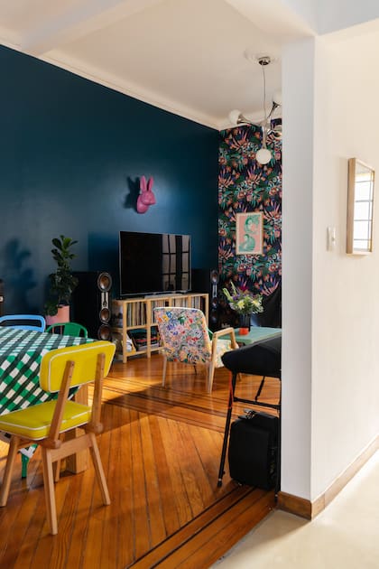 Cómo usar rosa, azul y amarillo: Ideas para copiar en un recorrido por la colorida casa de Bárbara Duhau