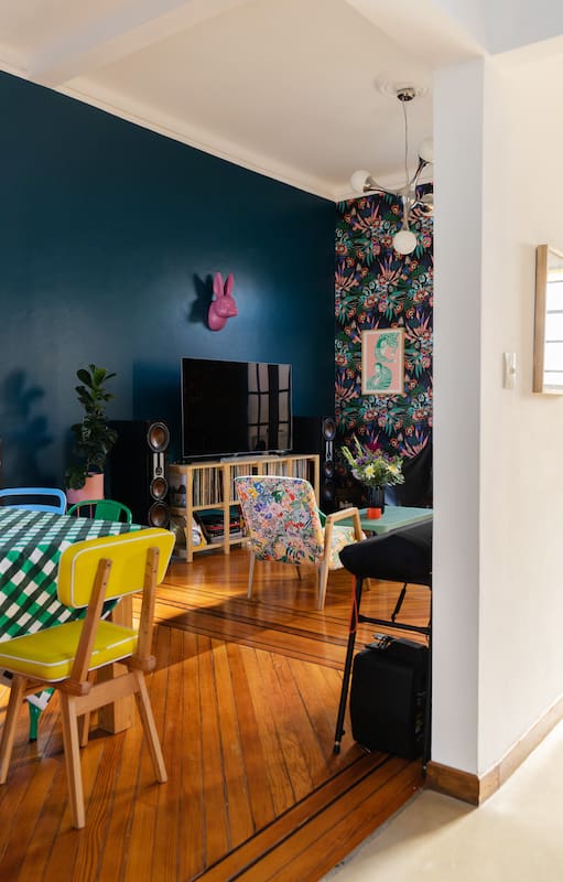 Cómo usar rosa, azul y amarillo: Ideas para copiar en un recorrido por la colorida casa de Bárbara Duhau