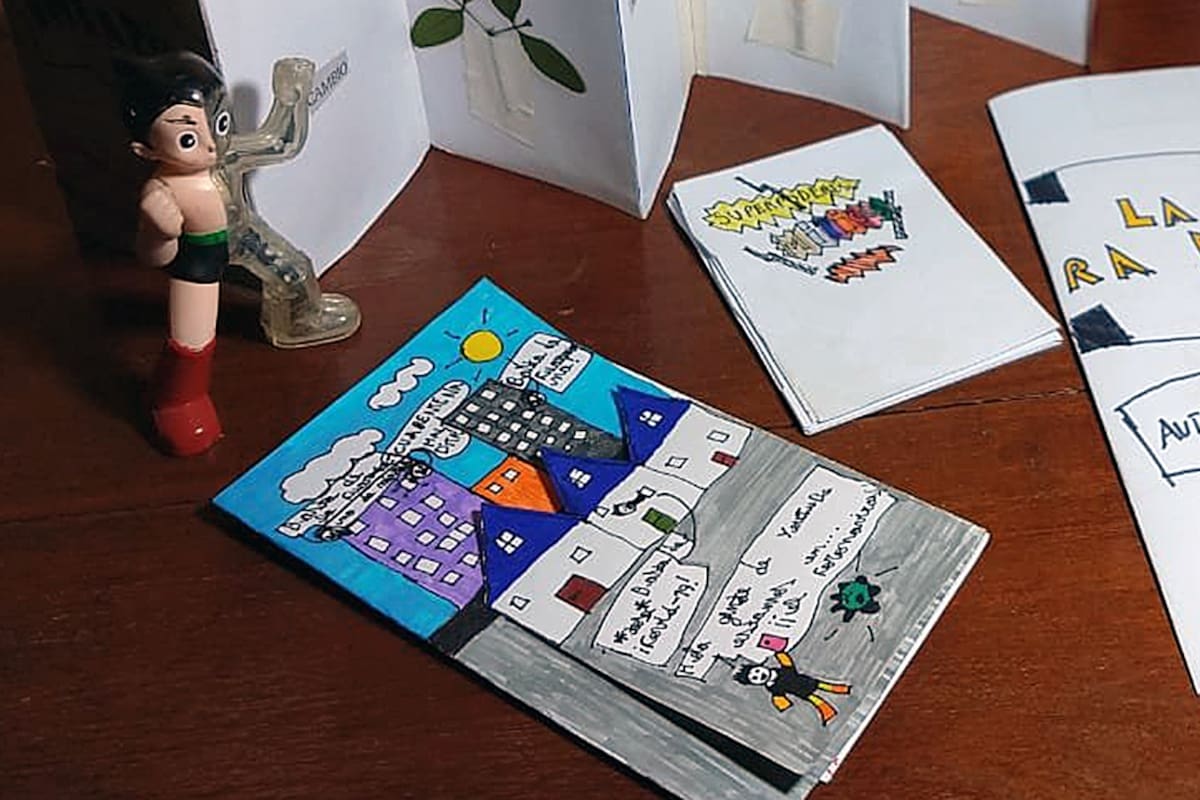 Libros en casa. Plegar, dibujar y escribir los propios cuentos