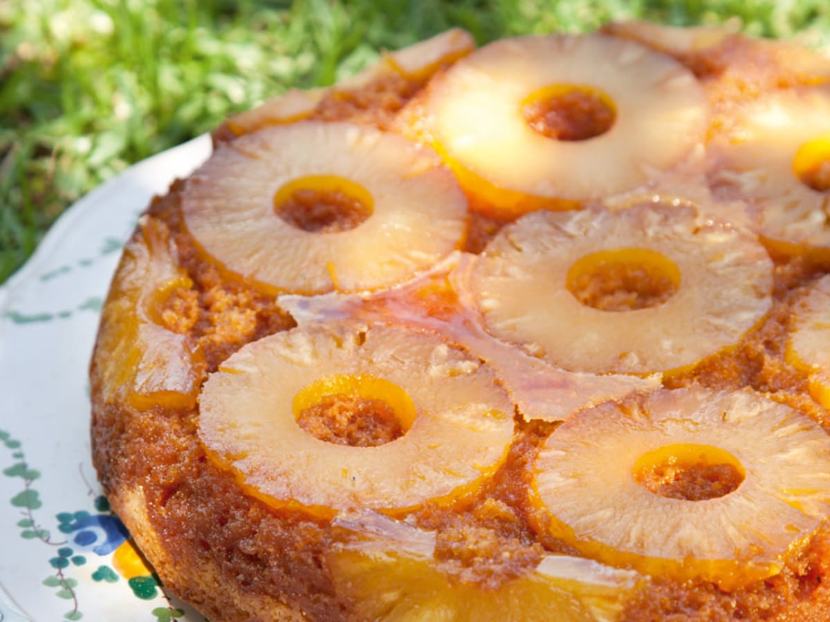 Torta invertida de ananá