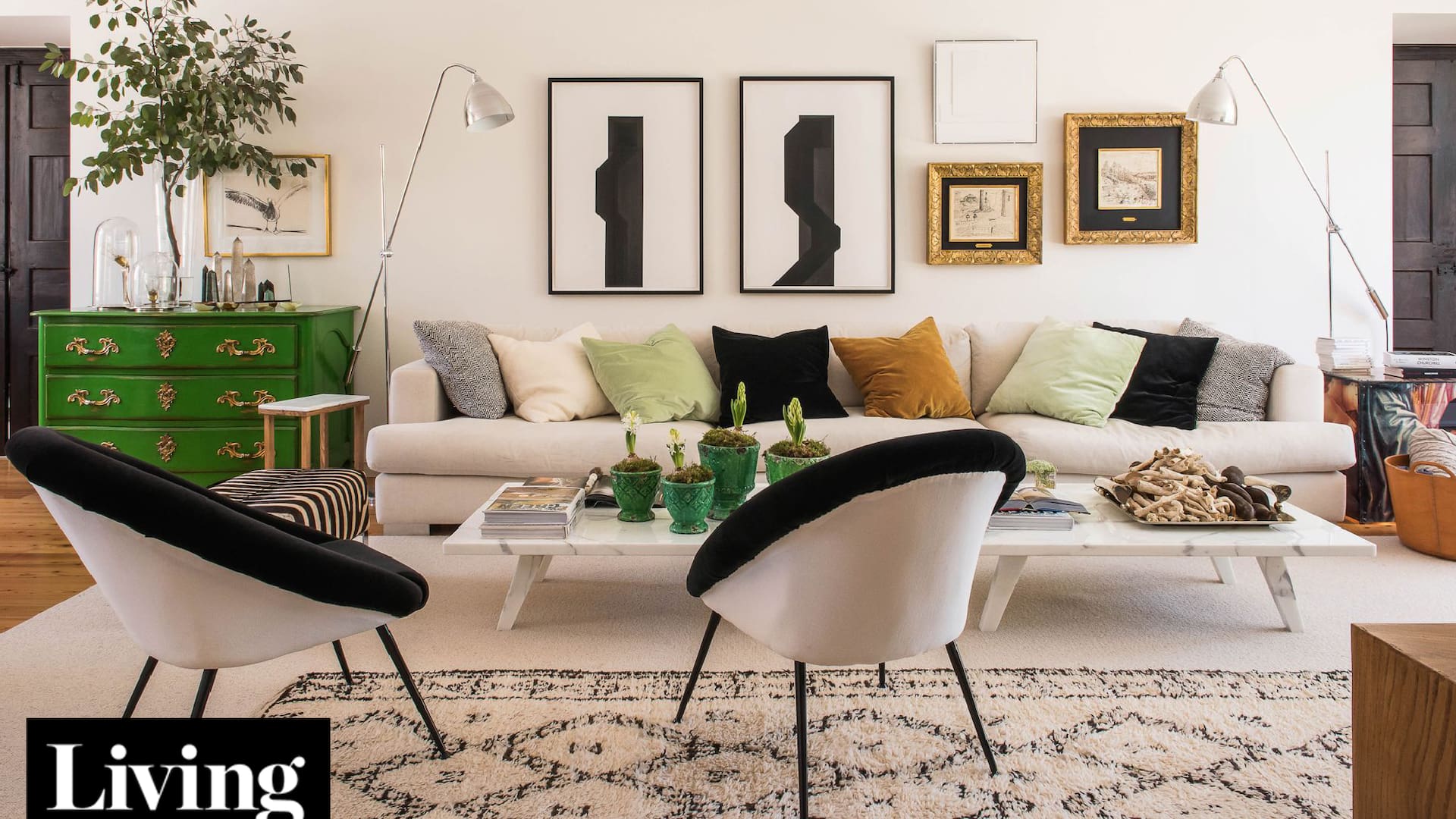 Un estudio de diseño liderado por madre e hija renovó esta casa-quinta de 1900 en Lisboa de modo espectacular