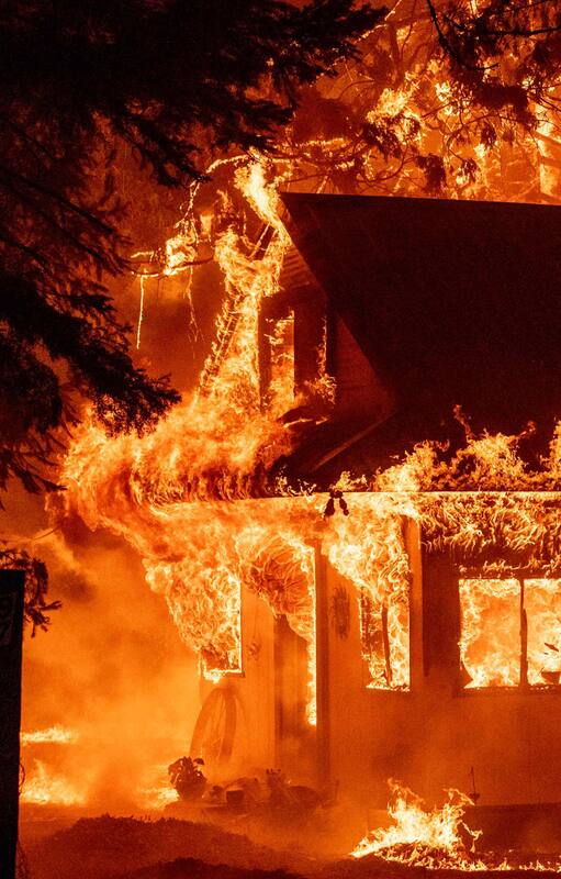 Hasta el domingo, el incendio había destruido 187,562 hectáreas; el fuego ahora cubre un área más grande que Los Ángeles