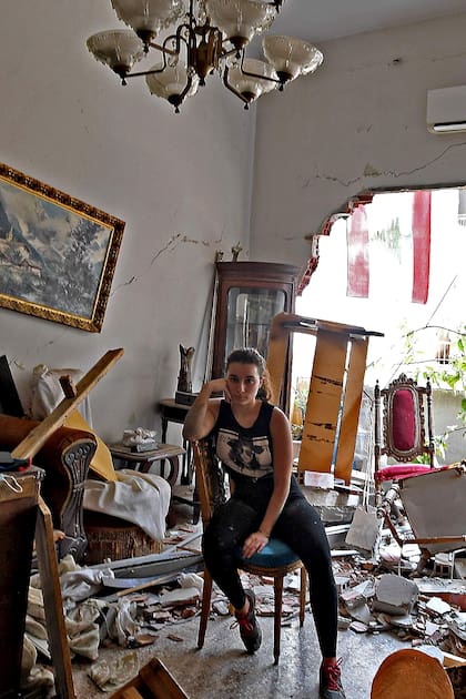 En fotos. El drama en Beirut: la gente regresa a sus hogares destruidos