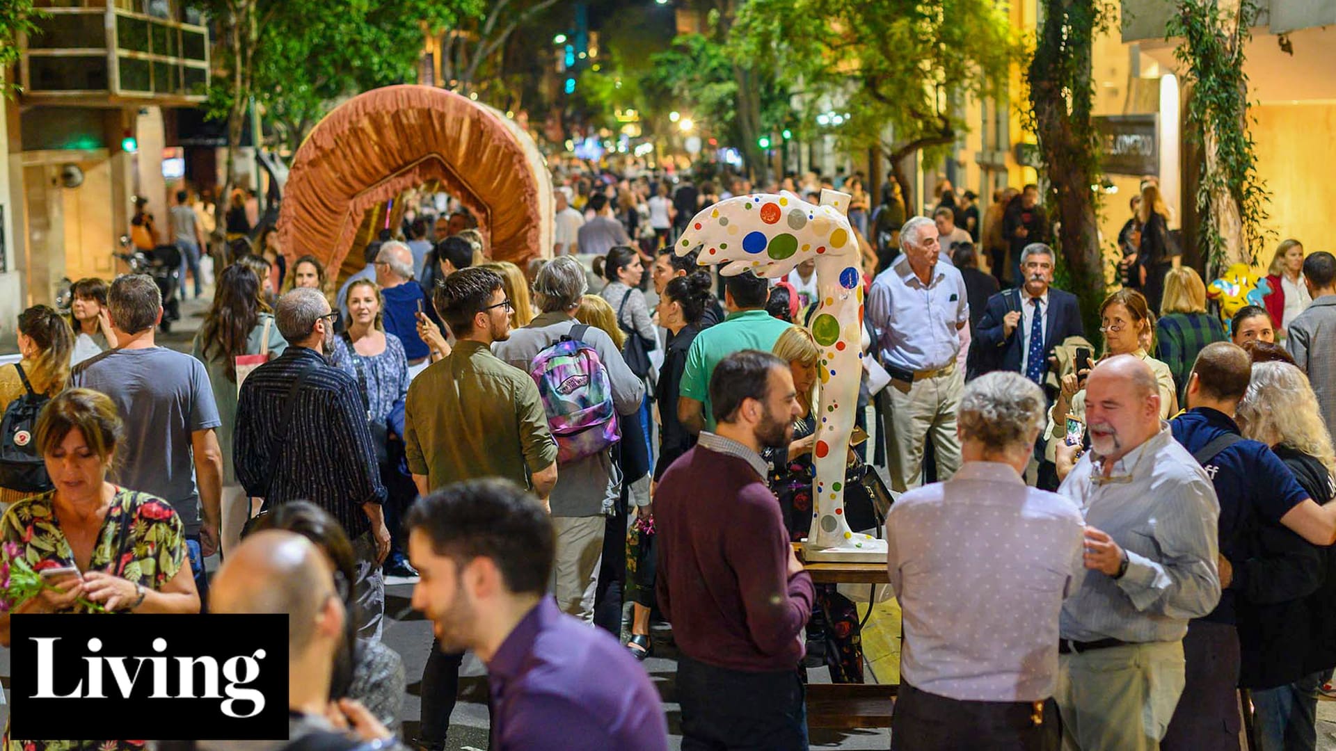 Tendencia Arenales: vuelve el festival urbano que copa las calles de Recoleta con arte y diseño