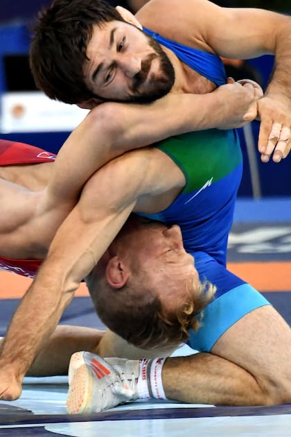 Fotos espectaculares de la lucha grecorromana en el Campeonato Mundial de Hungría