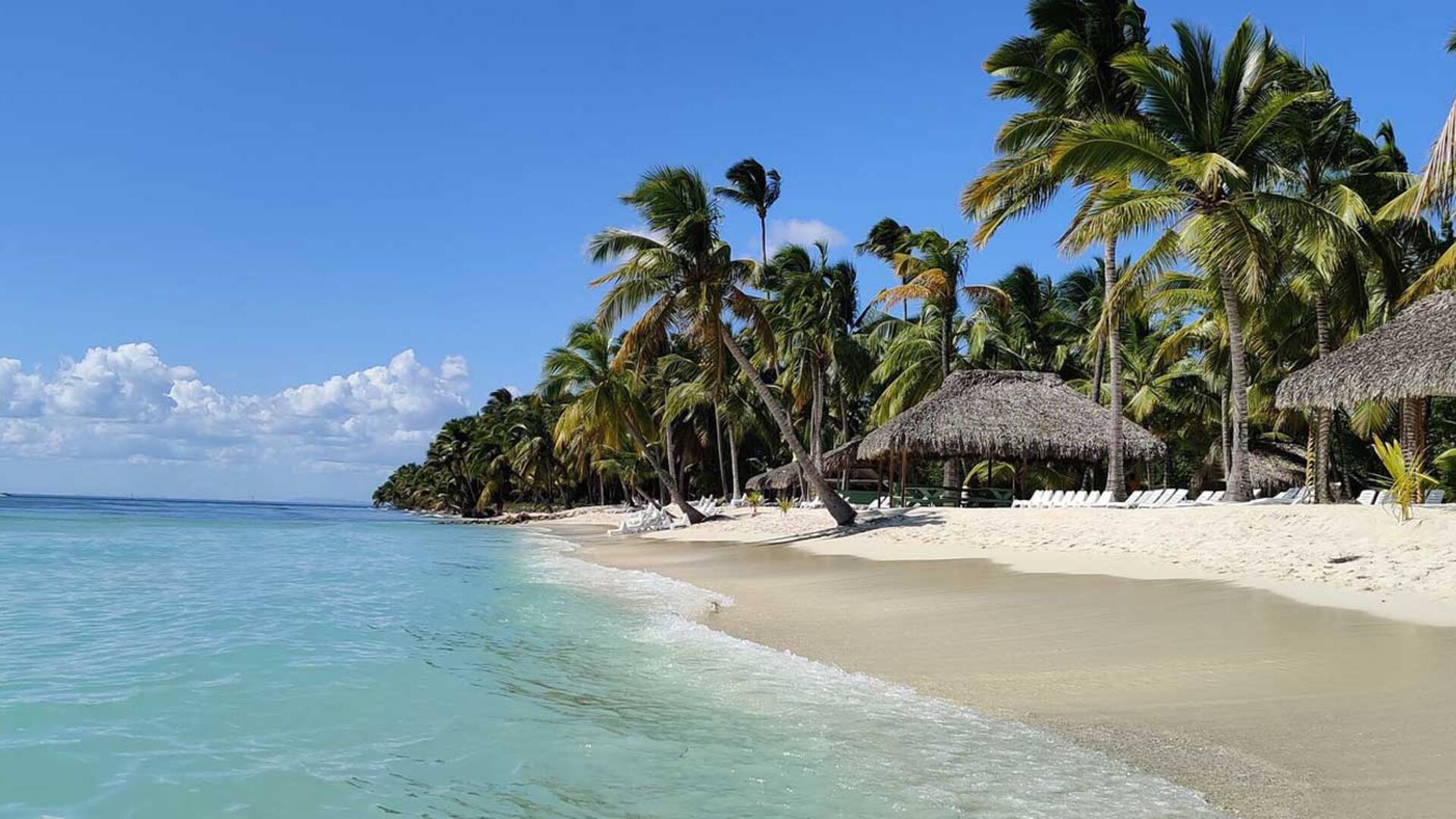 Diez playas exclusivas que eligen las megaestrellas para sus vacaciones