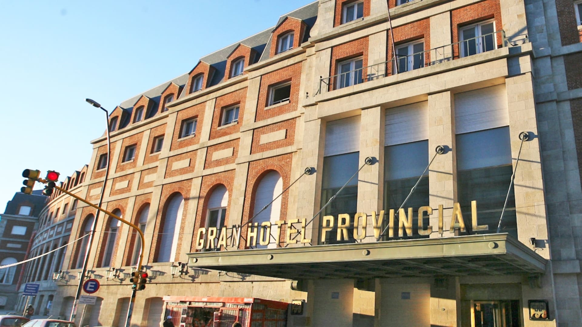 Iconos del verano: historia y secretos del Gran Hotel Provincial de Mar del Plata