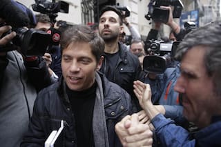 Kicillof se reunió con la expresidenta y esquivó el debate financiero