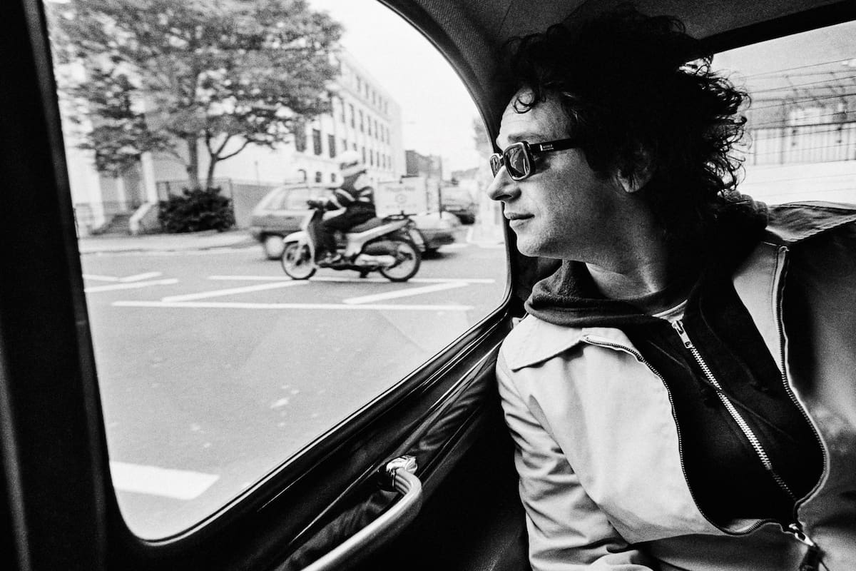 A 5 años de su muerte, un recorrido por los días de su último tour y la vida secreta de la internación, el capítulo final de un incansable explorador del sonido