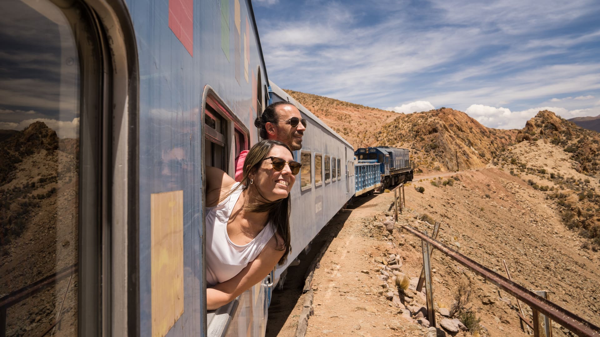 A 50 años de su primer viaje, el legendario tren sigue operando en un trayecto de una hora que depara muchas emociones.