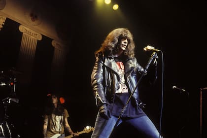 A 70 años de su nacimiento, un recorrido fotográfico por la vida de Joey Ramone