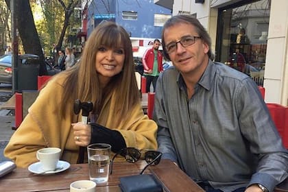 Adriana Salgueiro subió a su cuenta de Instagram una foto con su kinesiólogo