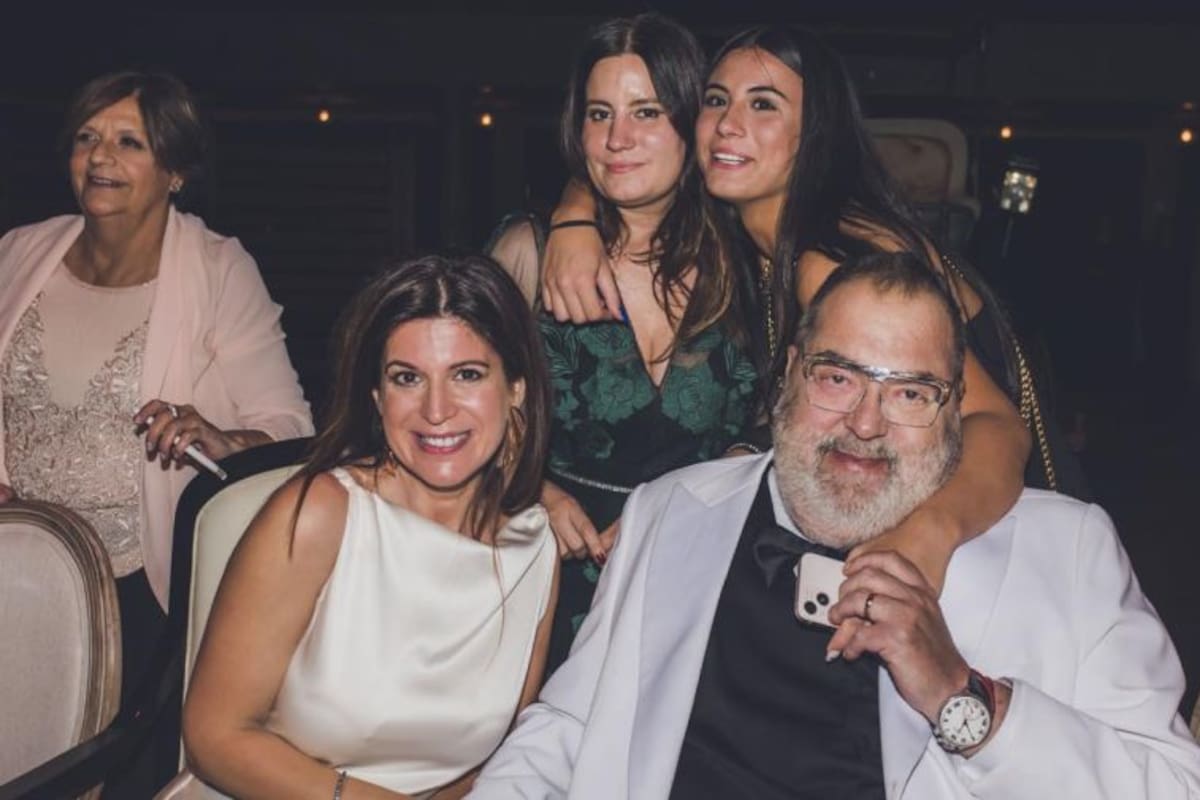 A casi dos años de la muerte del periodista argentino, sus hijas, Bárbara y Lola Lanata, y su viuda, Elba Marcovecchio, buscan resolver el destino de una propiedad en Uruguay
