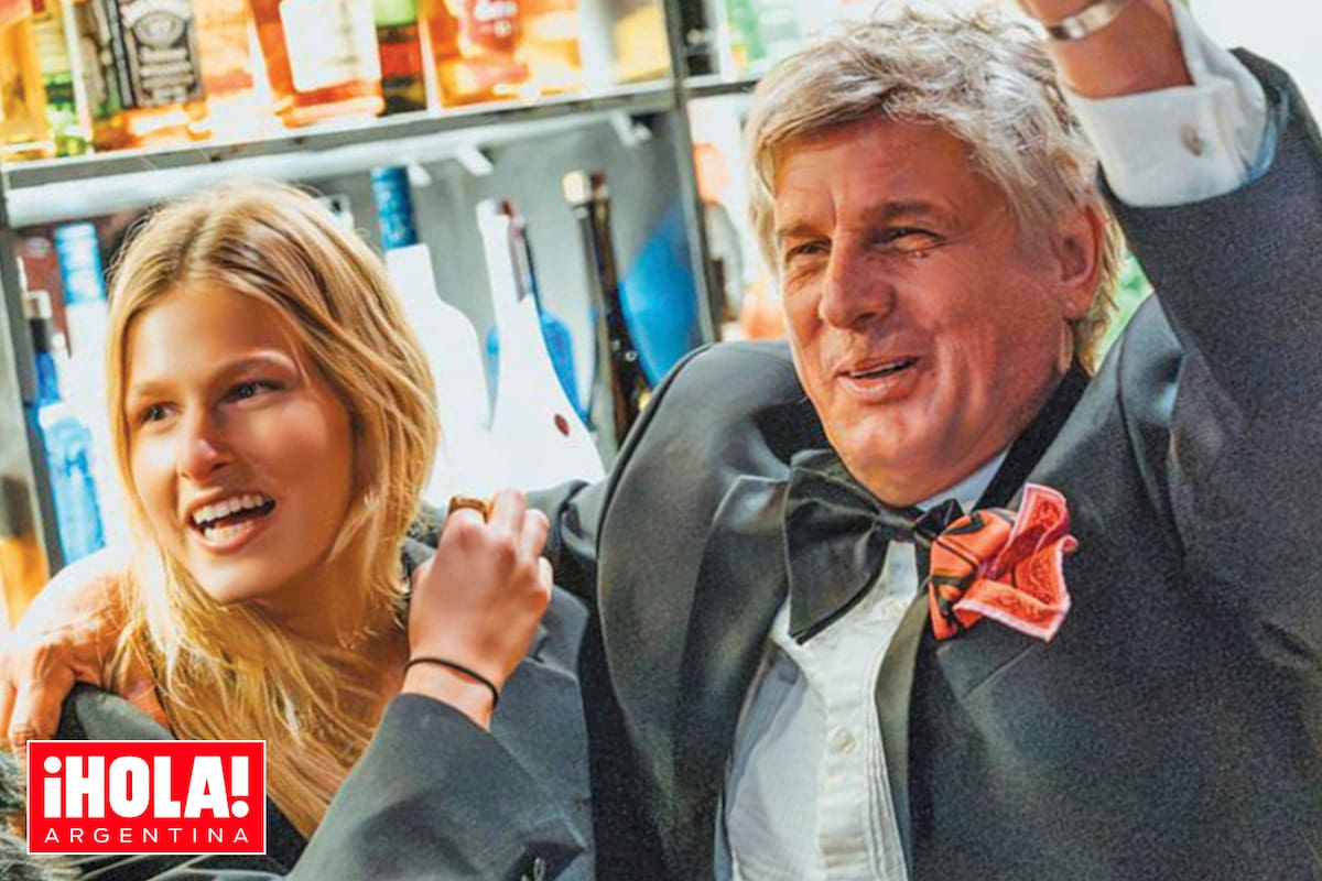 ¡A celebrar! El empresario y Mia, una de sus hijas, en medio del ¡Feliz cumpleaños!