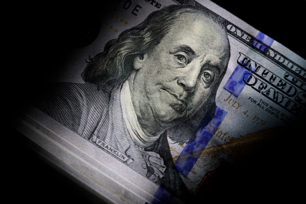 A cuánto cotiza el dólar blue este jueves 19 de diciembre de 2024.