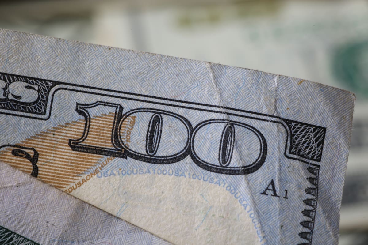 A cuánto cotiza el dólar blue este martes 12 de diciembre de 2023.