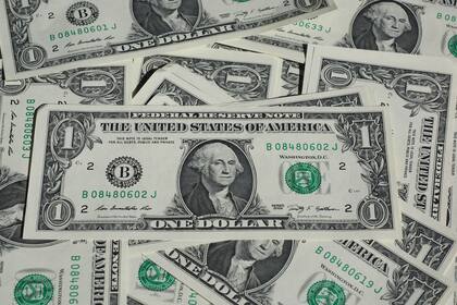 A cuánto cotiza el dólar blue este miércoles 15 de noviembre de 2023.