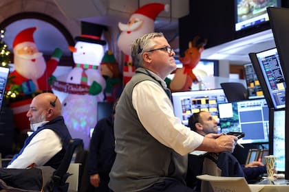 A cuánto cotiza el dólar este jueves 18 de diciembre de 2025.