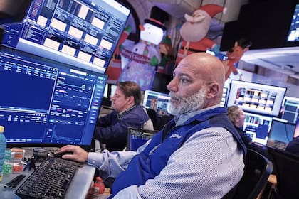 A cuánto cotiza el dólar este viernes 19 de diciembre de 2025.