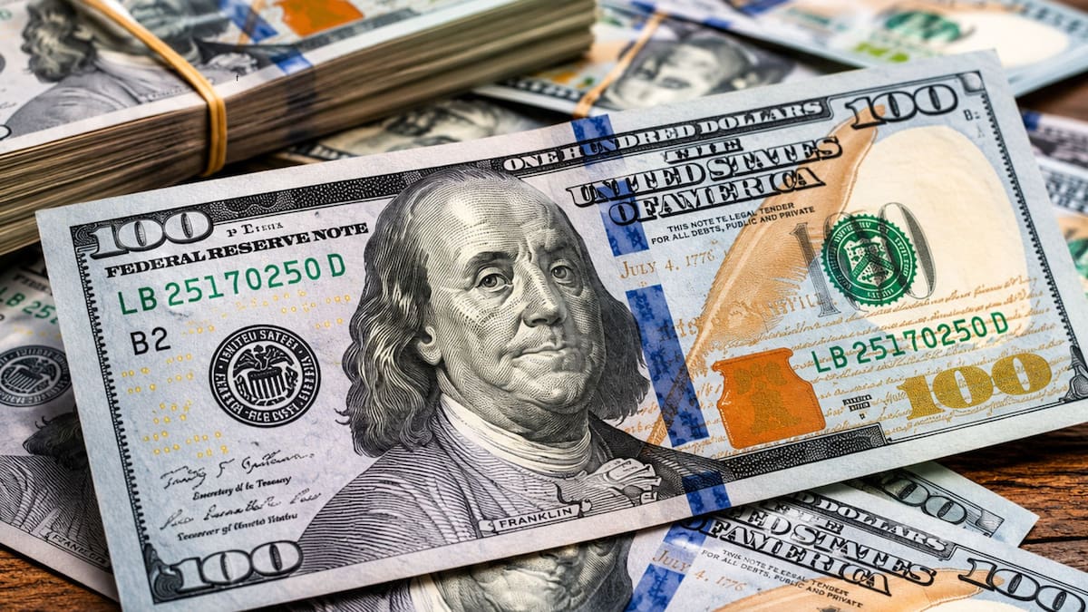 O dólar hoje e o dólar azul, ao vivo: qual o preço oficial e qual o preço paralelo nesta sexta-feira, 22 de maio, minuto a minuto