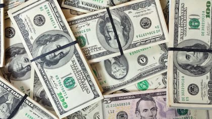 ¿A cuánto está el dólar hoy, jueves 5 de febrero?