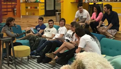 A días de la final, Coti Sorokin entró a cantarles a los participantes