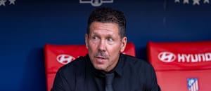 Qué dijo el Cholo Simeone de la salida en soledad de Julián Alvarez bajo una lluvia de silbidos