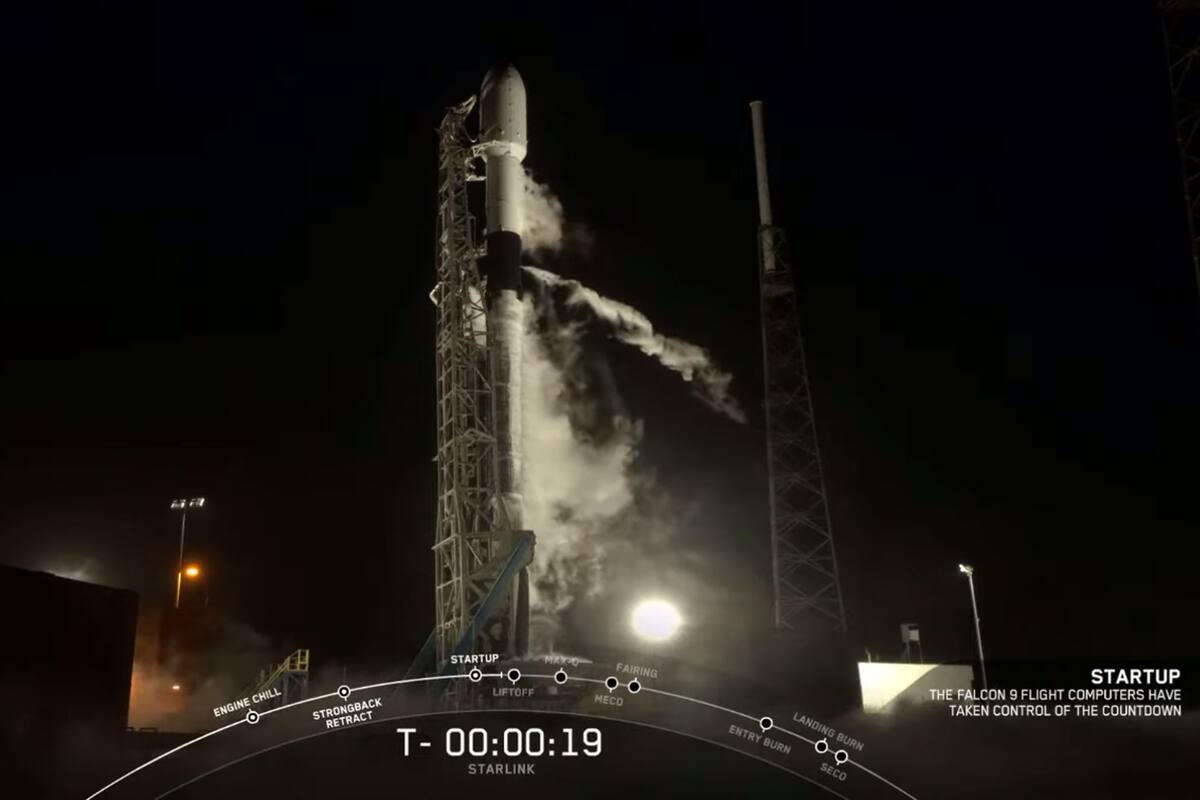 A diez años de su primera misión, el cohete Falcon 9 alcanzó otro hito y uno de los propulsores fue reutilizado por quinta vez para enviar 60 satélites para la constelación Starlink