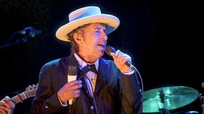 A diez días del anuncio del Nobel de Literatura, Bob Dylan no se pronunció al respecto
