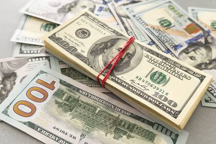 A Donald Trump le encantan las demostraciones de fuerza. Excepto, al parecer, cuando se trata del dólar.